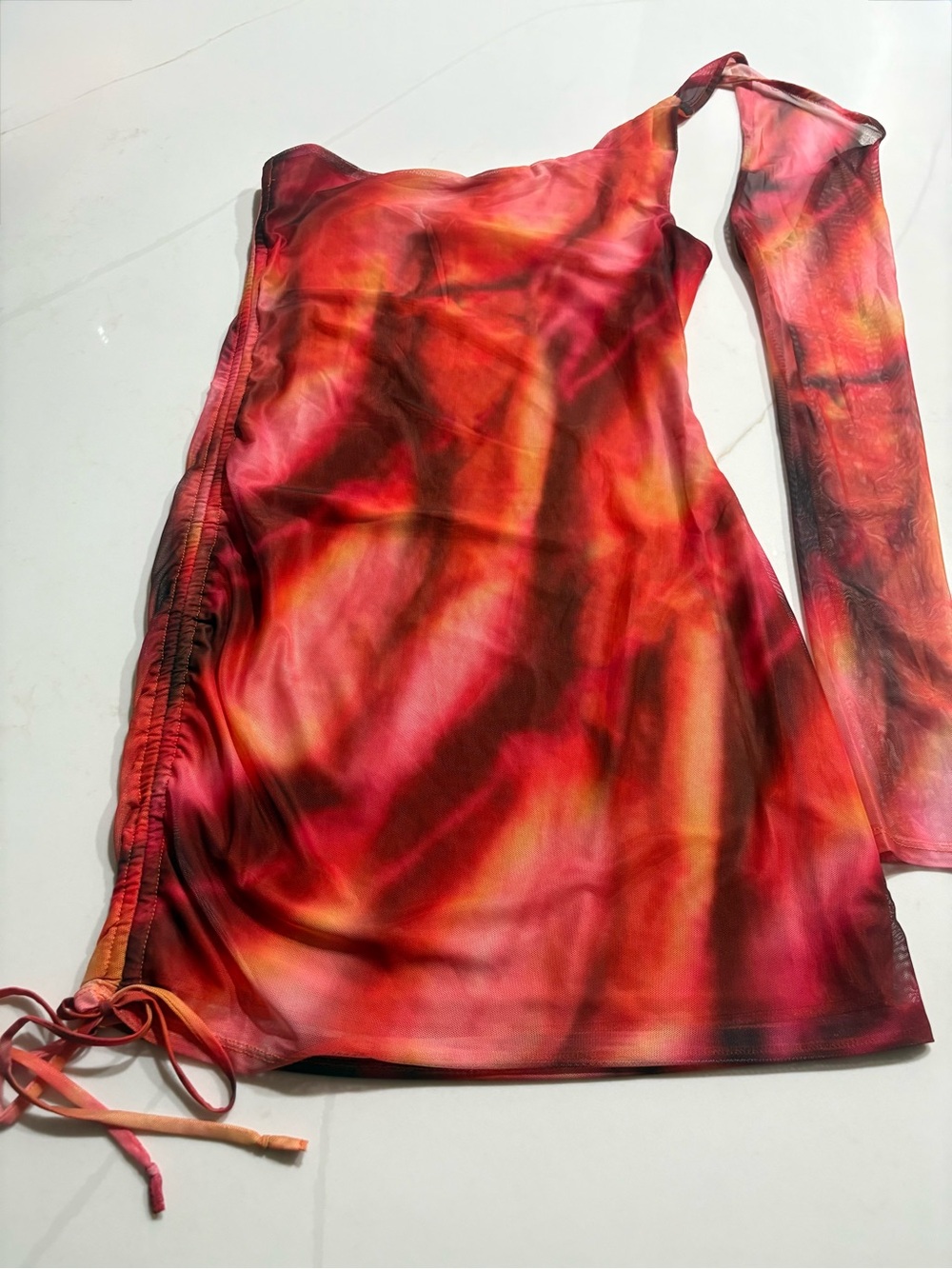 Fashion Nova One-Shoulder Tie-Dye Mini Dress in Red & Orange